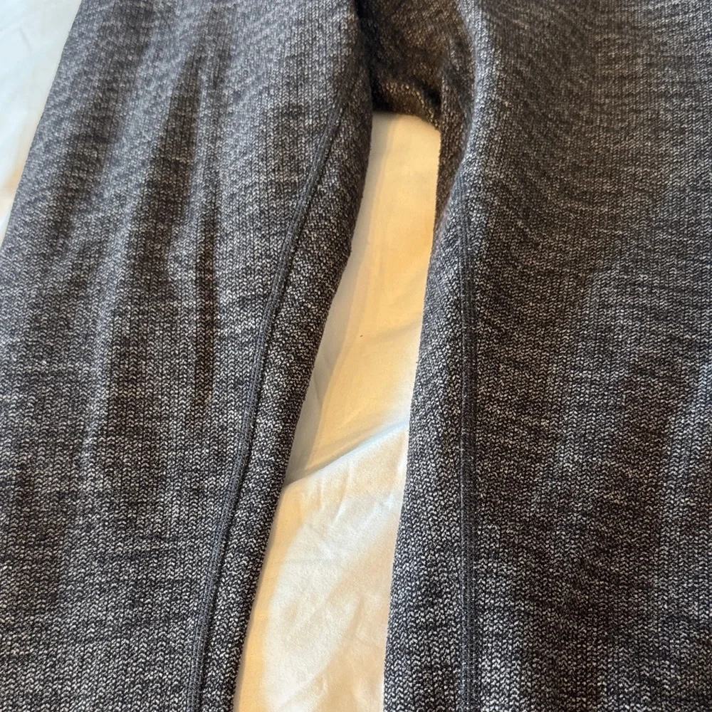 Lululemon Gray Athletic Leggings - Picture 5 of 8